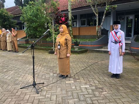 Pelaksanaan Upacara Pertama Pada Tahun Ajaran Baru 2023 2024 Smp