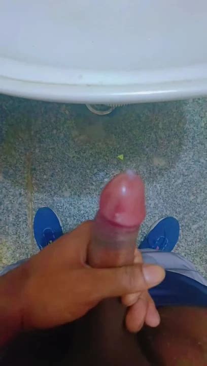 Self Hand Job Home Cum Out Gay Amateur Amateur Porn Feat Robin Xhamster