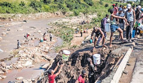 South Africa Flood Victims Scramble For Relief As Deaths Cross 300 Mark