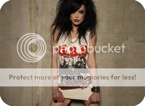 Hot And Sexy Glamour Model Vikki Blows Hot British Model