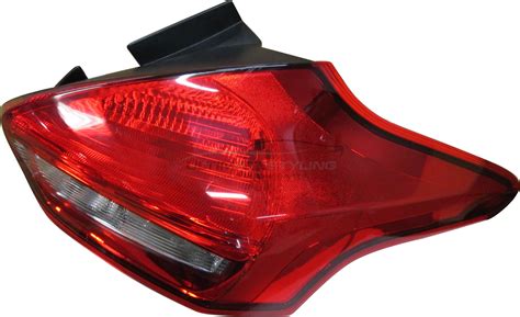 Ford Focus Rear Light Tail Light Drivers Side Rh Rear Non Led