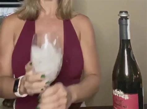 Bartender Booze Boobs American Brunette Brunette Porn XHamster