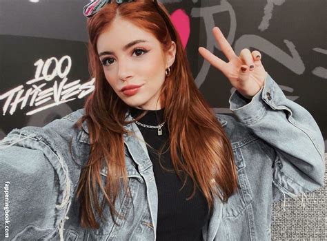 Chrissy Costanza Nude The Fappening Photo FappeningBook