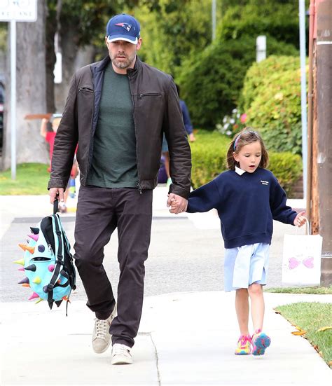 Ben Affleck in Brentwood – Celeb Donut