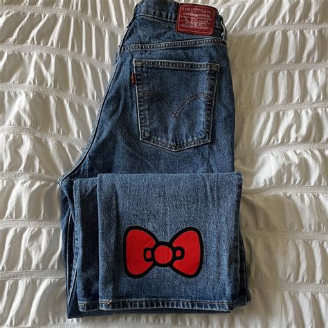 Rare Hello Kitty Women Jeans Size 28 Fits Baggy Depop