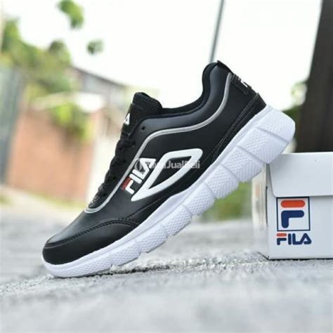 Sepatu Sport Fila Running Casual Sneakers Pria Grade Ori New Lengkap