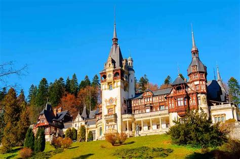 Best Castles in Romania - Historic European Castles Romanian Castles ...