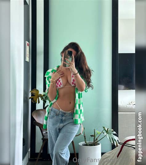 Ellllle Nude OnlyFans Leaks Fappening FappeningBook