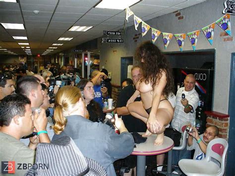 Keisha Dominguez Live Flashes ZB Porn