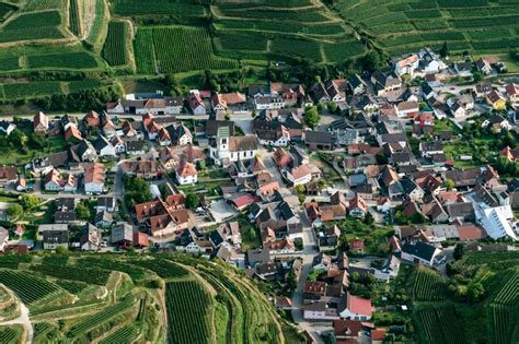 Luftbild Vogtsburg Im Kaiserstuhl Ortsteil Oberbergen In Vogtsburg Im