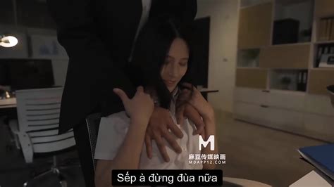 Fuck Coworker Girl In The Middle Of The Night