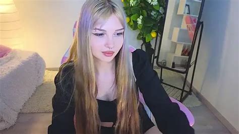 Victoriaxsun Stripchat Live Sex Cam Livecamgirls Io