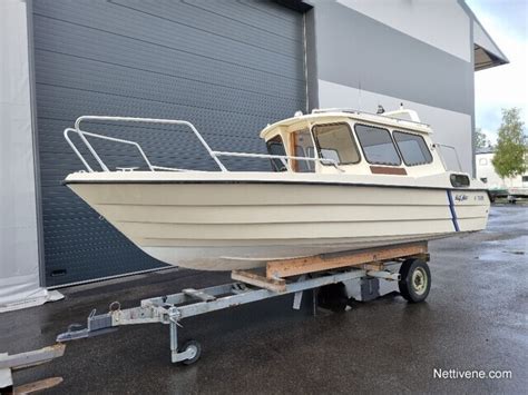 SeaStar 650 Sportfisher Motor Boat 1988 Luoto Nettivene