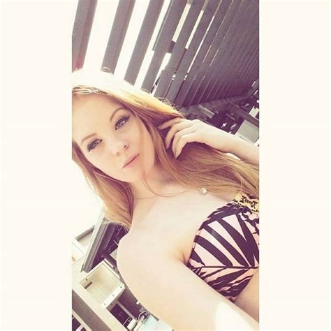 Blue Eyes Red Hair Sultry Look Porn Pic