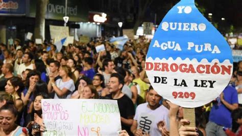 Mendoza Masivas Manifestaciones En Defensa Del Agua Y El Medio