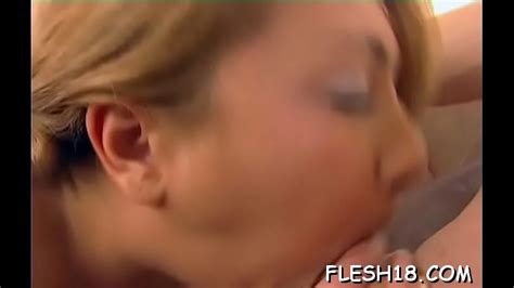 Tempting Blonde Hottie Malvina Craves To Get Backside Fucked XNXX