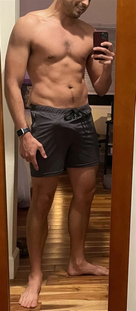 Pressing Tight Nudes Bulges NUDE PICS ORG