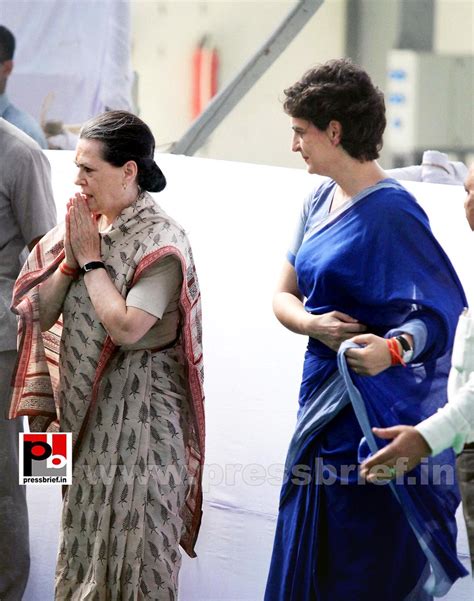 Sonia Gandhi And Priyanka Gandhi Visit Raebareli 07 Congress Flickr