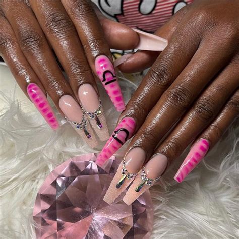 35 Best Libra Nail Designs In 2022 — Hot Pink Snakeskin Print Pink Nails