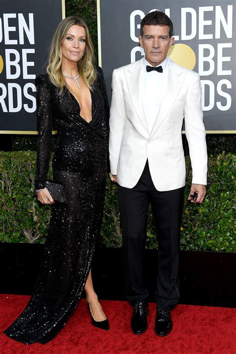 Antonio Banderas And Girlfriend Nicole Kimpel Walk The 2020 Golden