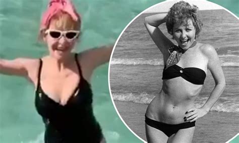 Sexy New Lulu Bikini Pics