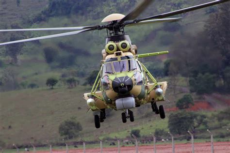 Marinha recebe primeiro helicóptero H225M armado mísseis Airway