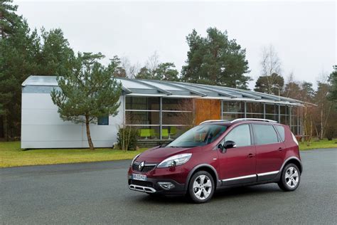 Nancys Car Designs 2013 Renault Scenic XMOD