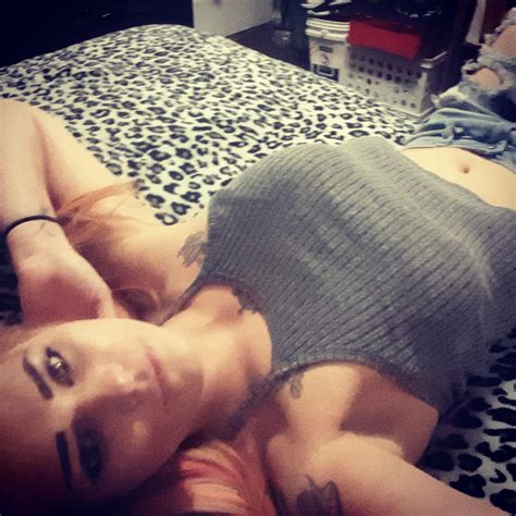 Blonde Vixxen S Homepage On MyFreeCams