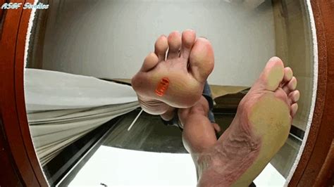 CLEO Giant 11s Squash Any Resistance MOV Amateur Soles Giantess And Footjobs Clips4sale