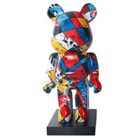 Статуэтка Bearbrick Look Lips on stand по цене 27 600 руб. купить в ...