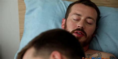 Amateur Cock Sucking Twink Spit Roasted Tnaflix