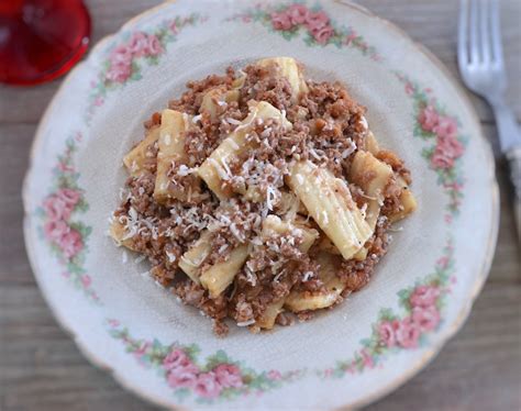 Minced meat with pasta | Food From Portugal