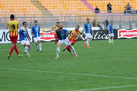 Coppa Italia Lega Pro Lecce Matera 4 5 Dopo I Rigori Matera Agli