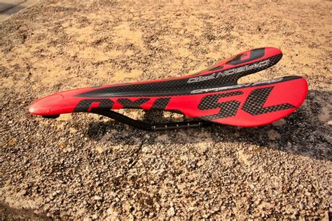 carbon mountain bike saddle weighs      worth