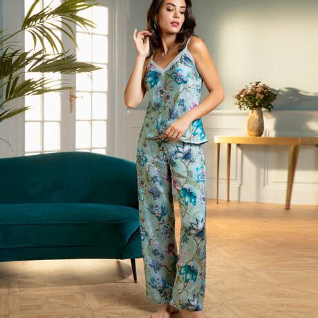 Lise Charmel 2 pieces lingerie set Rêve En Fleurs Rêve Opale