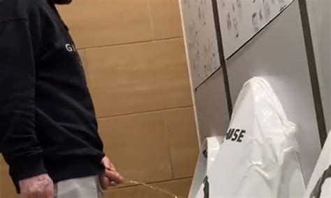 Man With Thick Huge Dick Caught Peeing At Urinals Spycamfromguys