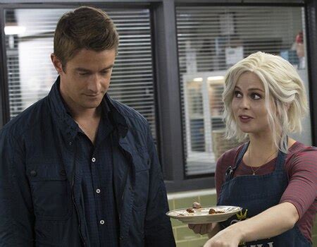 iZombie Cast Explains Why Season 3 Will Be Worth This Long Wait | E! News