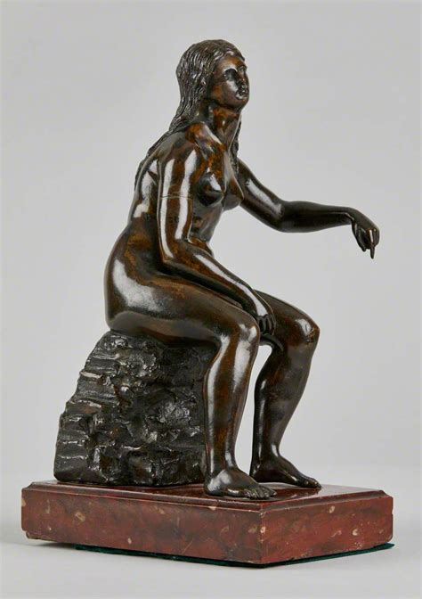Seated Nude Female Figure Art UK