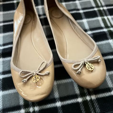 Tory Burch Shoes Tory Burch Chelsea Ballet Flats Tan Brown Nude Patent Leather Poshmark