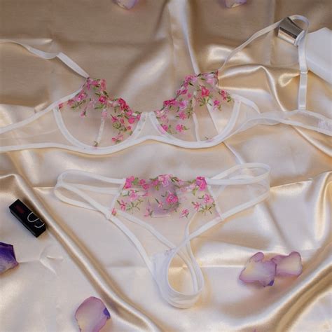 Lingerie Etsy