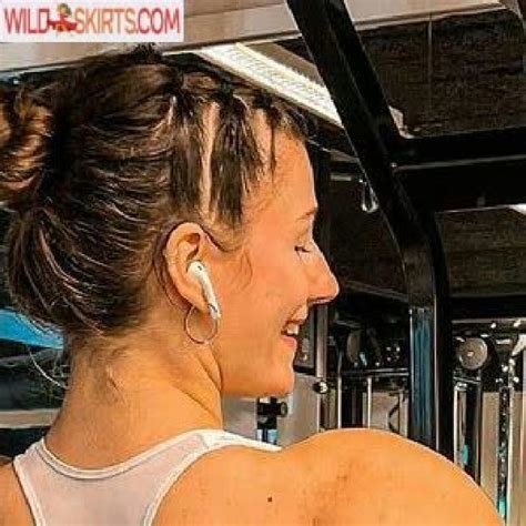 Leonie Kommoss Leonie Kommoss Nude Instagram Leaked Photo