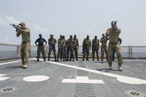 Naval Forces Africa On Twitter Usnsspearhead Conducts Tactical