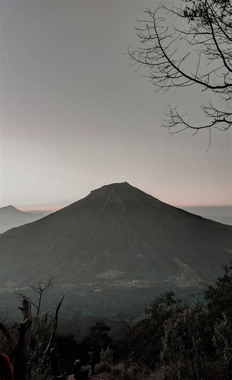 sunrise gunung sindoro gunung penyimpanan foto estetika
