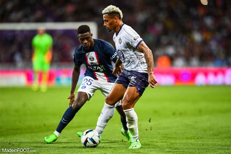 PSG Nuno Mendes fait son retour à l entraînement