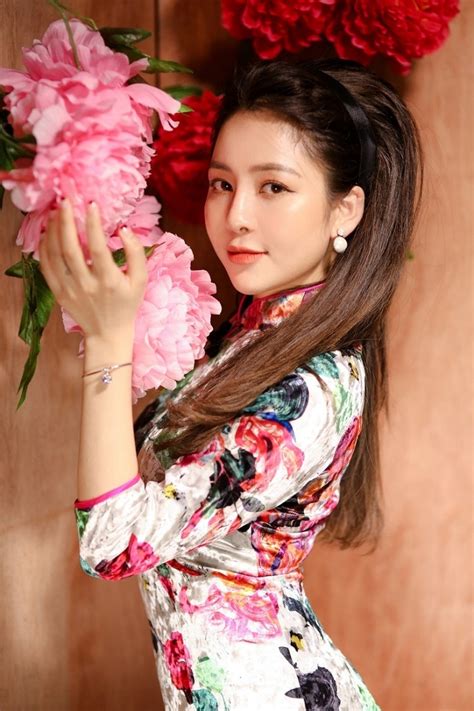 Hot Girl World Cup Tr M Anh Ti T L V L N U C Di N C Ng C C T O Qu N B O D N Tr