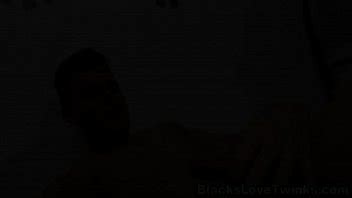 Buff Hunk Cabalga Una Anaconda Negra Xvideos