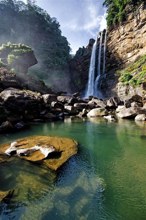 Waterfalls In Sri Lanka: A Natural Wonderland - Rediscover Journeys ...
