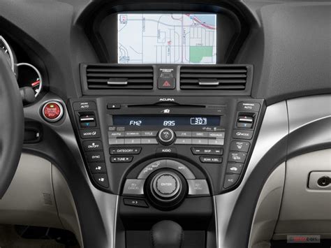 2010 Acura TL: 11 Interior Photos | U.S. News