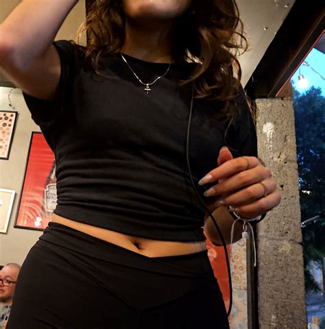 Hot Waitress Capped Twice Spandex Leggings Yoga Pants Forum