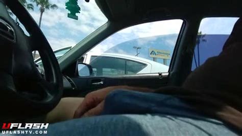 Quick BULGE FLASH For Mature Porn Videos